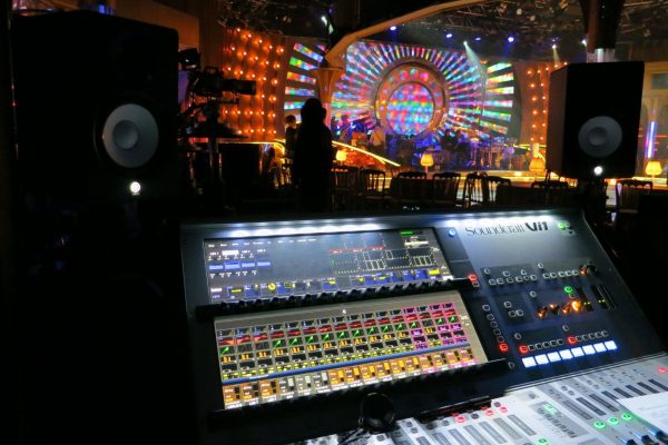 Soundcraft Vi1